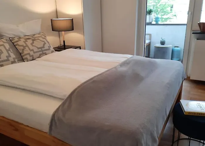 2 Br- New, Cozy For 5 People Apartment