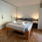 2 Br- New, Cozy For 5 People