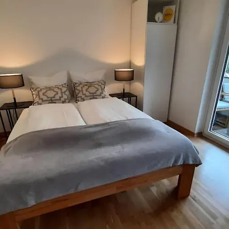 아파트 2 Br- New, Cozy For 5 People 뮌헨