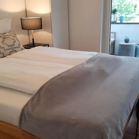 2 Br- New, Cozy For 5 People Apartment